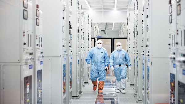 NXP will close its Chandler wafer fab and gradually exit the 5G RF sector.