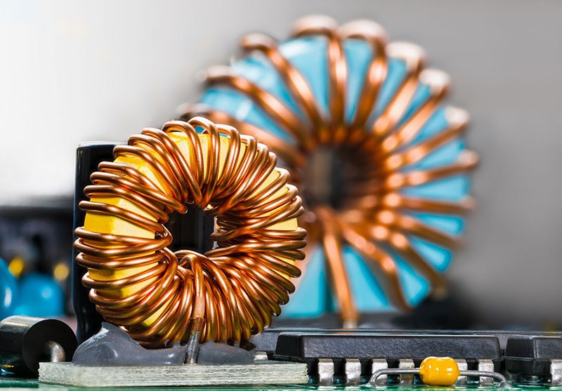 Inductors Explained: Types, Working Principle, Formulas, and Applications